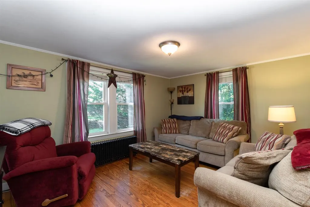 40 Autumn Street Rochester NH 03868