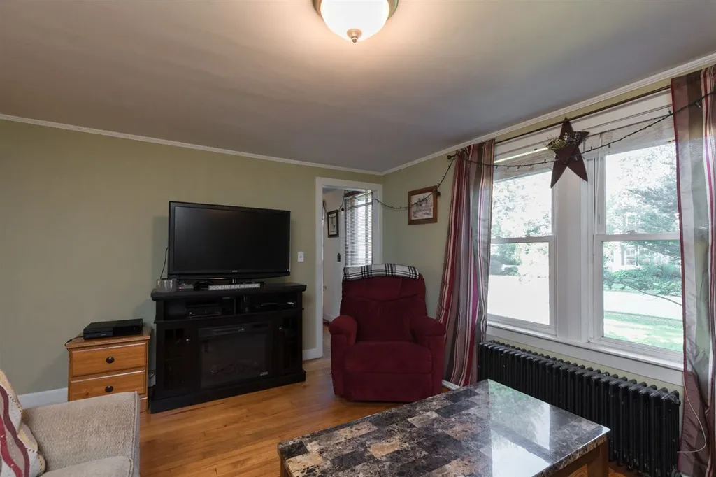 40 Autumn Street Rochester NH 03868