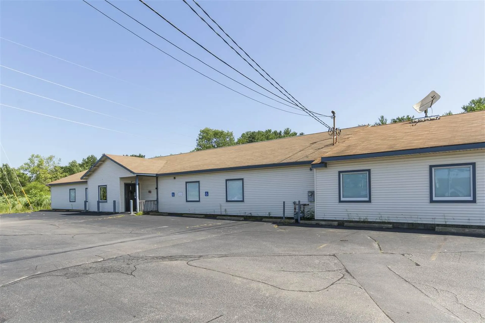1329 Hooksett Road Hooksett NH 03106
