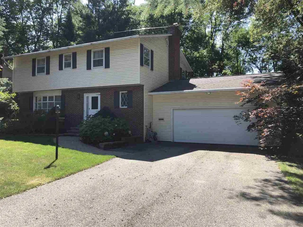 102 Olde Orchard Lane Shelburne VT 05482