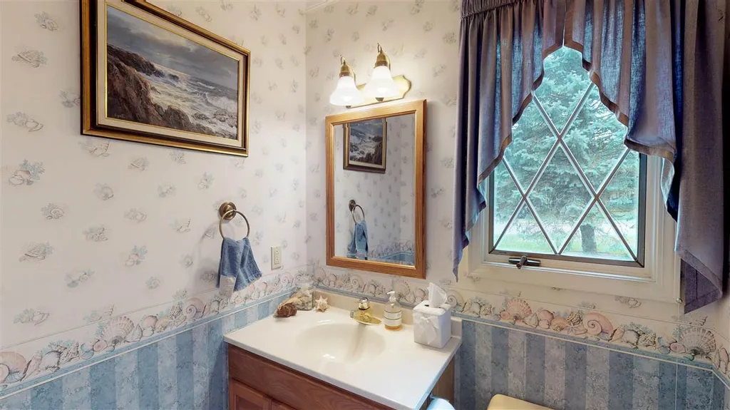 102 Olde Orchard Lane Shelburne VT 05482