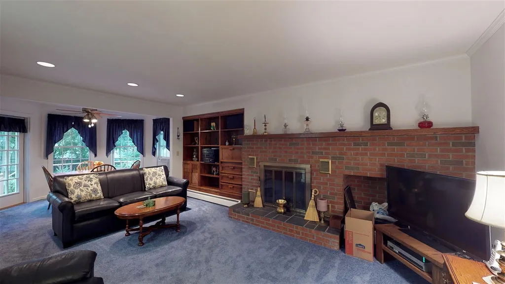 102 Olde Orchard Lane Shelburne VT 05482