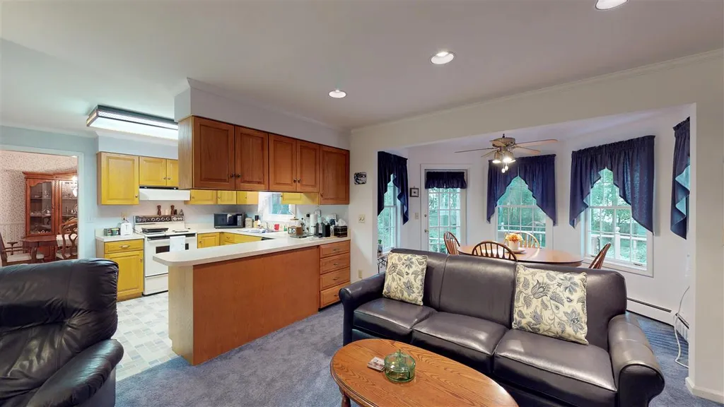 102 Olde Orchard Lane Shelburne VT 05482