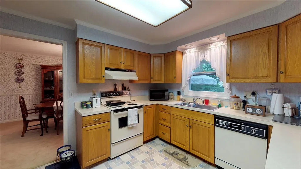102 Olde Orchard Lane Shelburne VT 05482