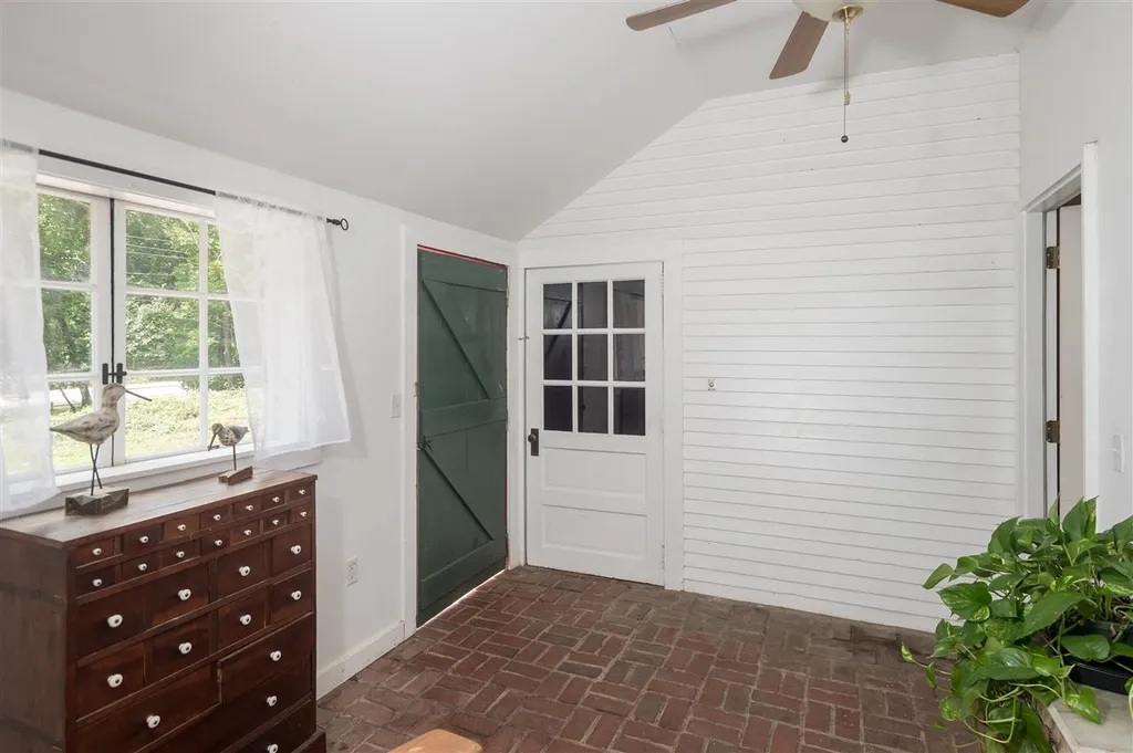 114 Madbury Road Durham NH 03824