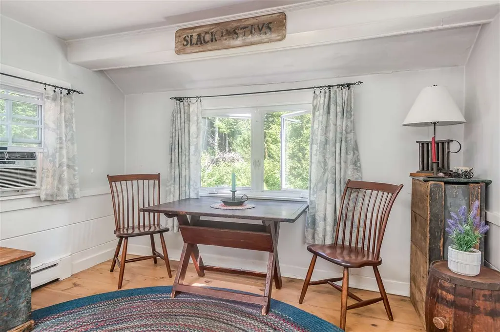 114 Madbury Road Durham NH 03824