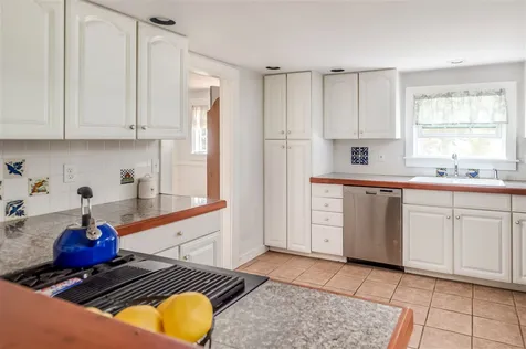 114 Madbury Road Durham NH 03824