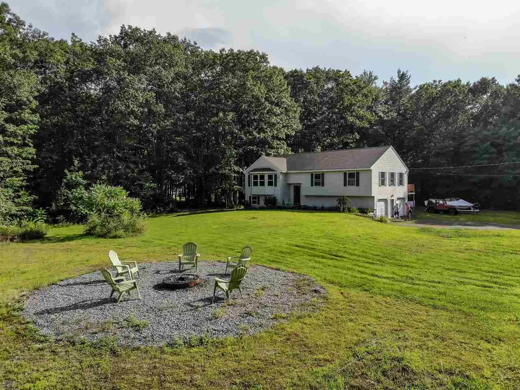 185 Blackwater Road Rochester NH 03867