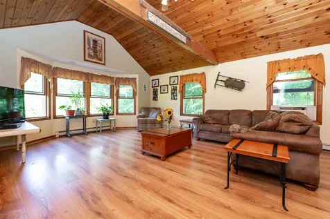 185 Blackwater Road Rochester NH 03867