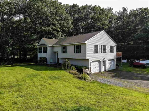185 Blackwater Road Rochester NH 03867