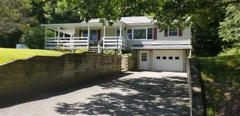 202 Kevadus Circle Chester VT 05143