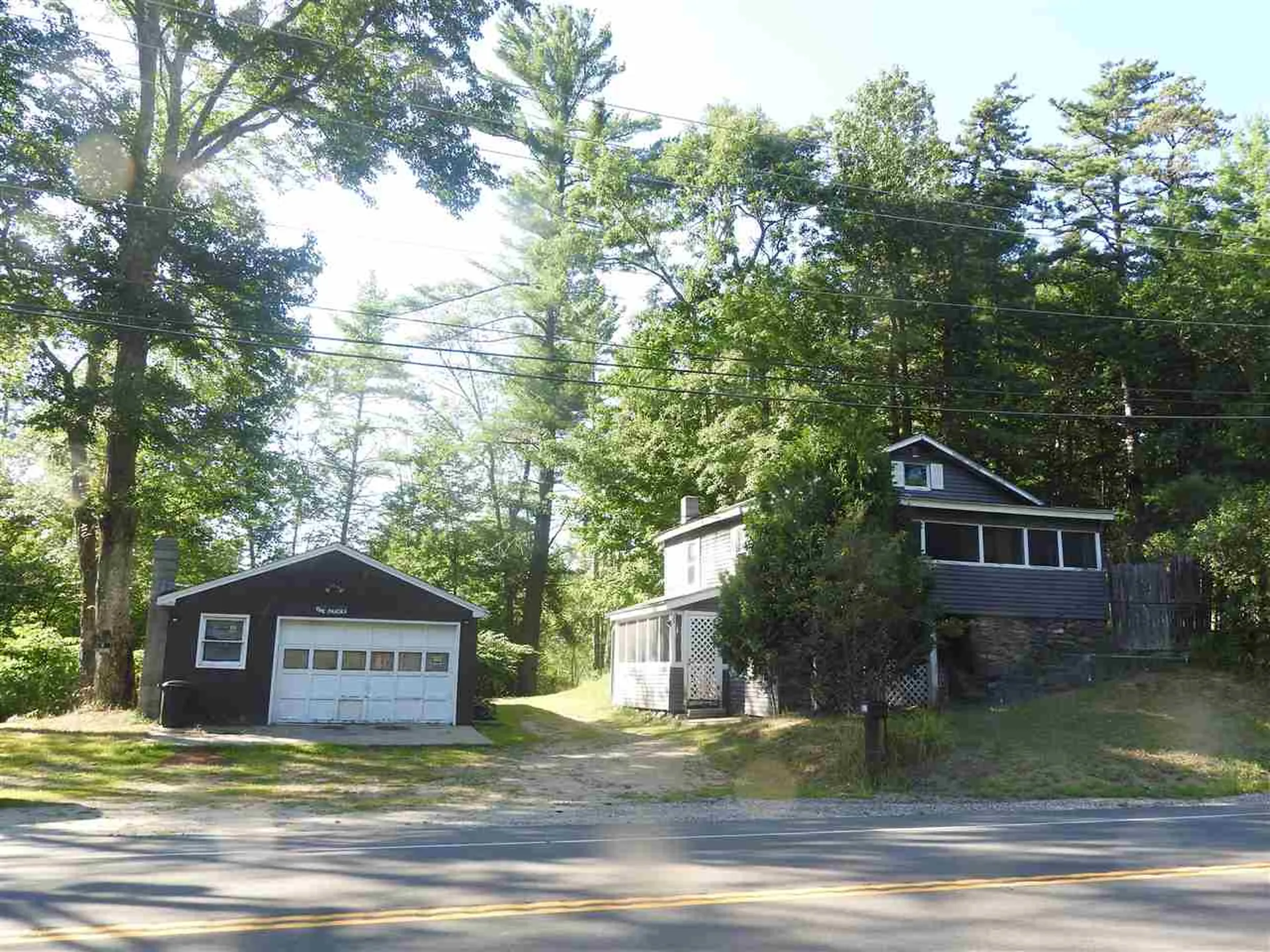 129 Chester Road Raymond NH 03077