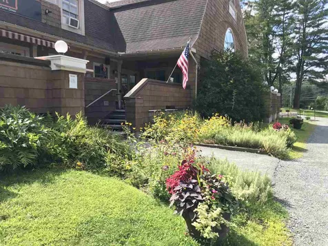 442 East Woodstock Road Woodstock VT 05091