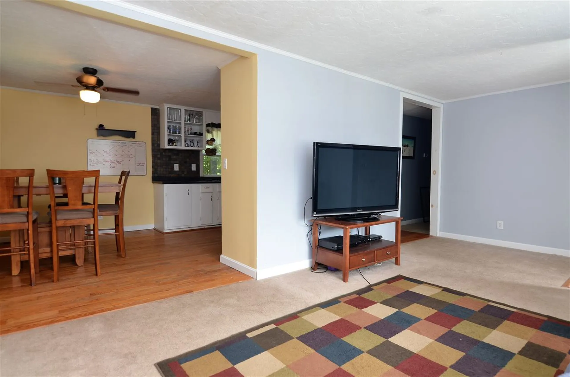 86 Waterloo Street Warner NH 03278