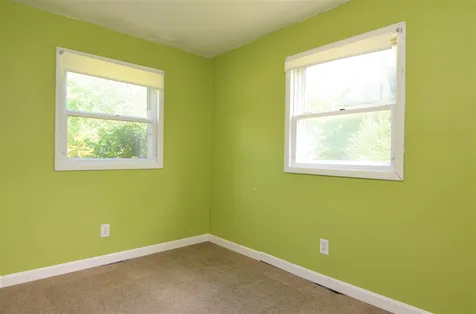 86 Waterloo Street Warner NH 03278