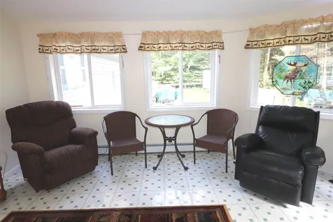 18 Louis Lane Lincoln NH 03251
