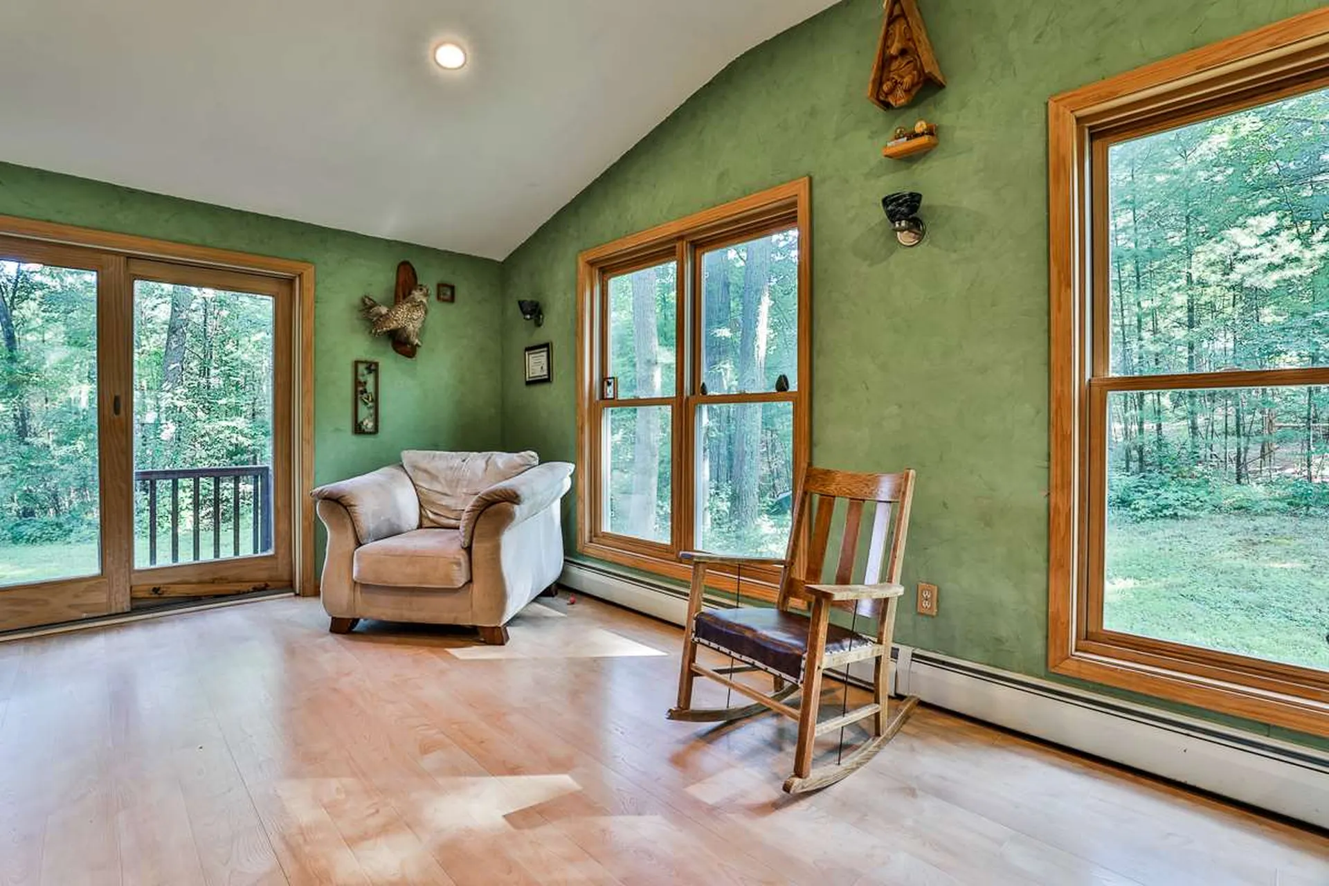 23 Bowers Road Derry NH 03038