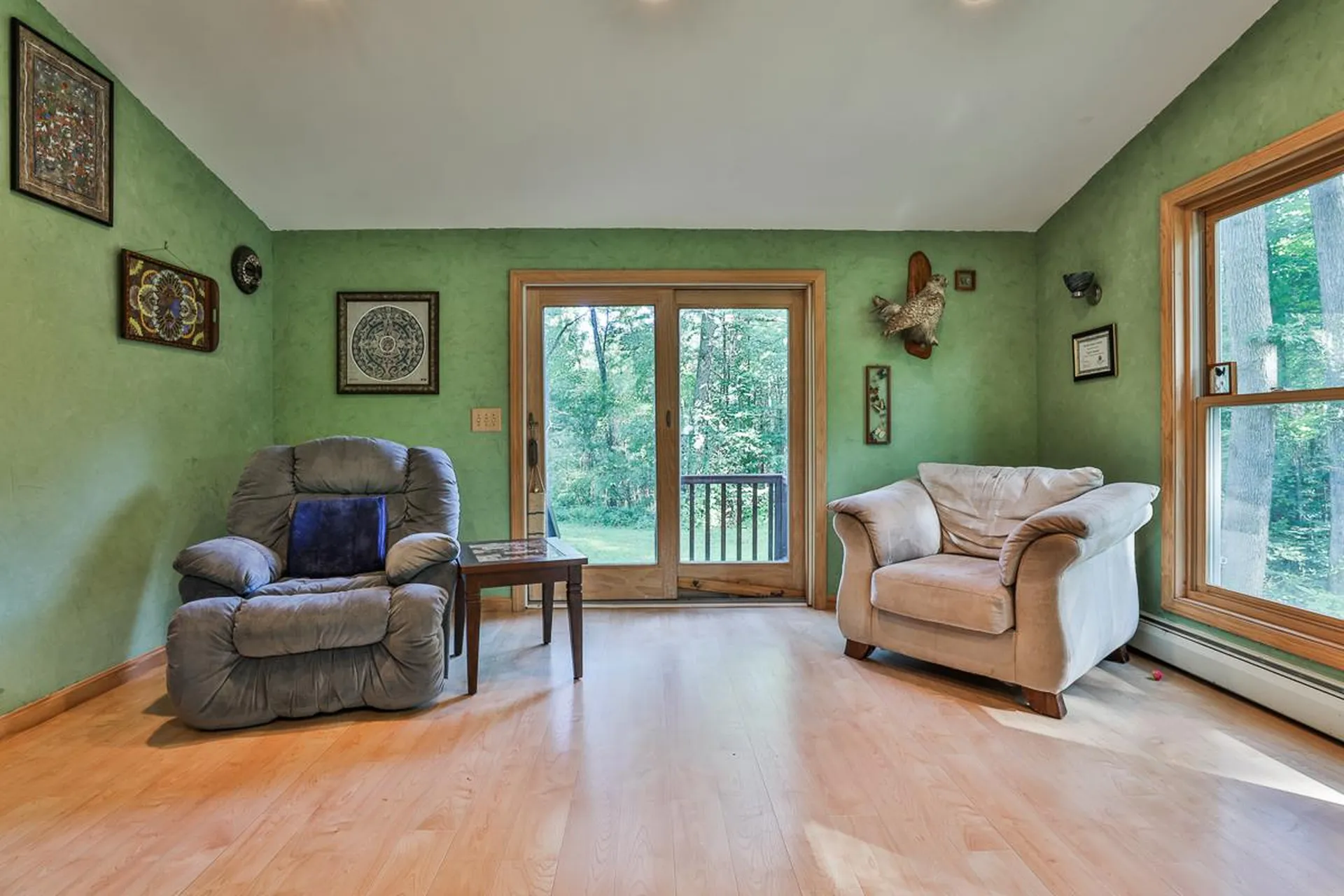 23 Bowers Road Derry NH 03038