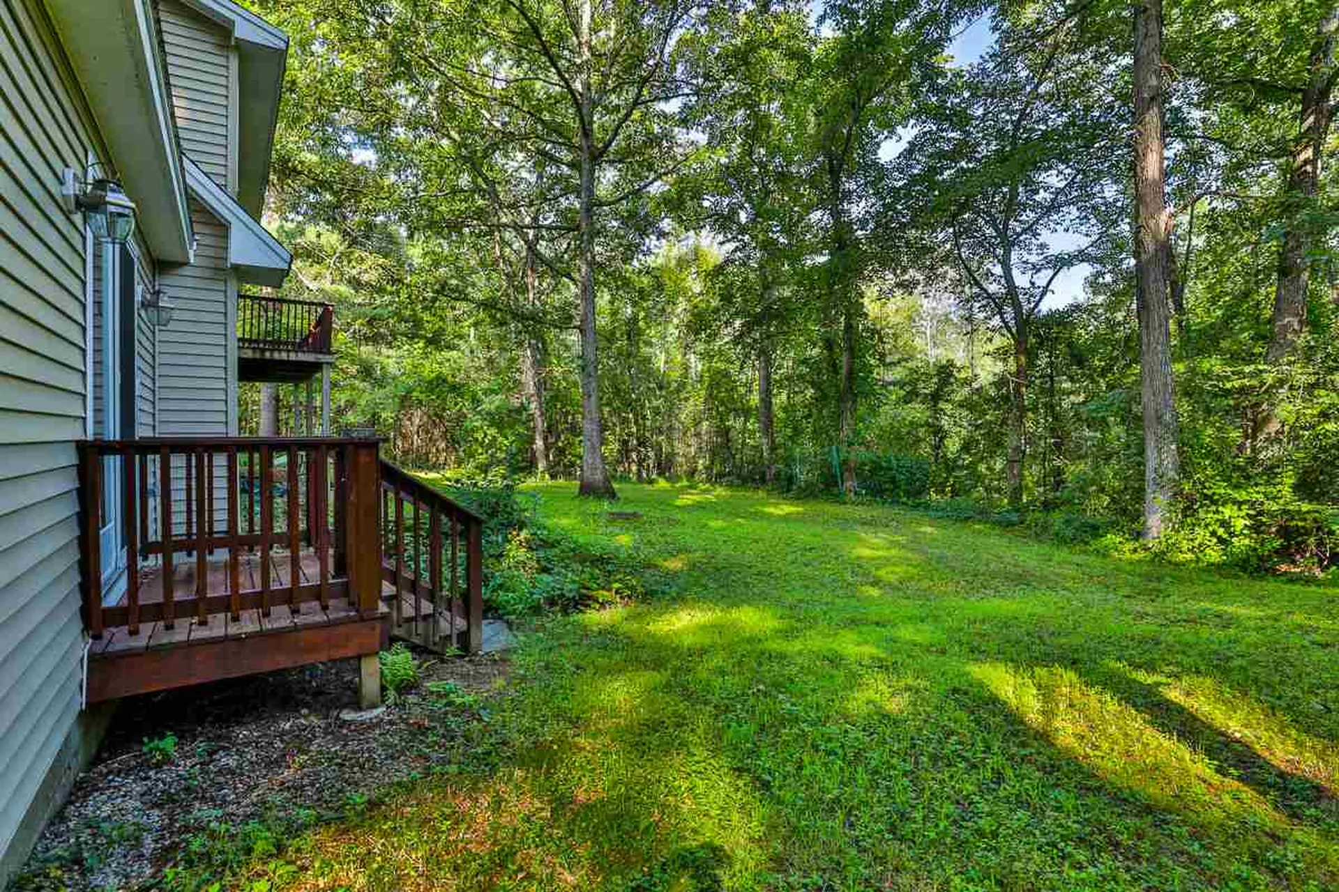 23 Bowers Road Derry NH 03038