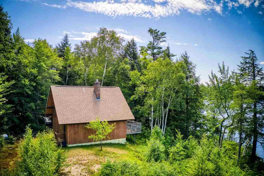 863 Halfmoon Pond Road Washington NH 03280