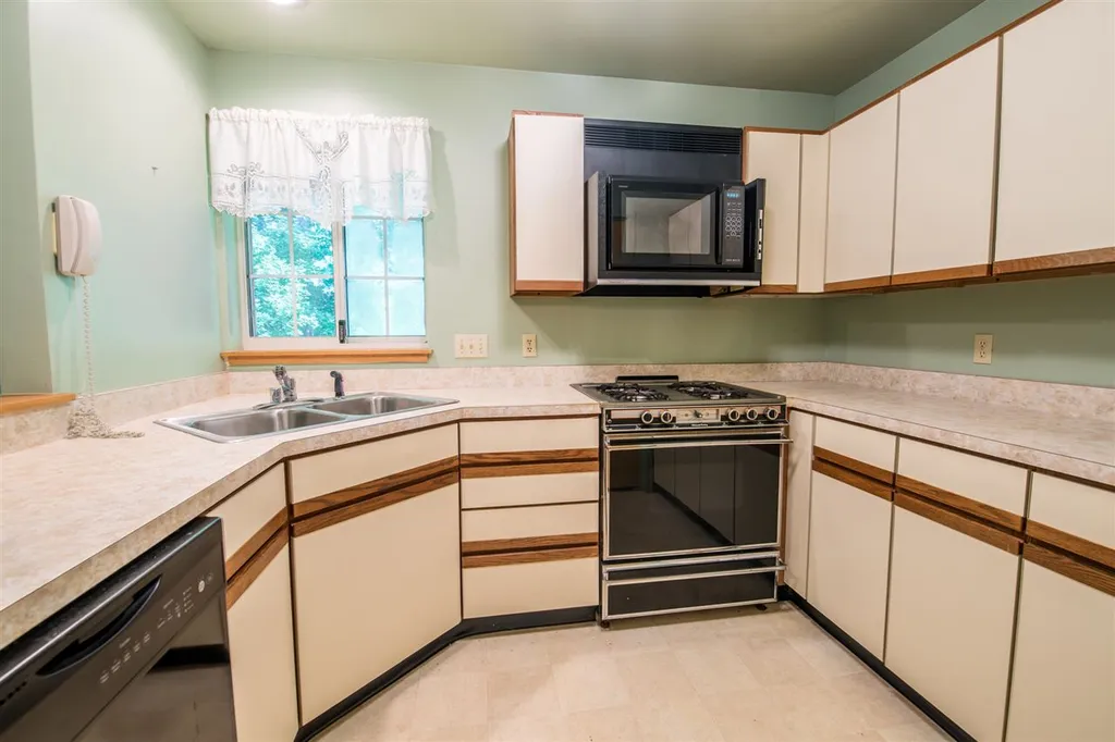 11 Winding Brook Drive South Burlington VT 05403
