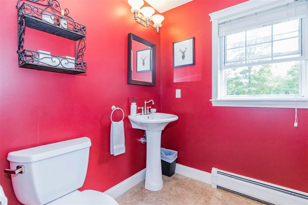 28 Shepherd Road Farmington NH 03835