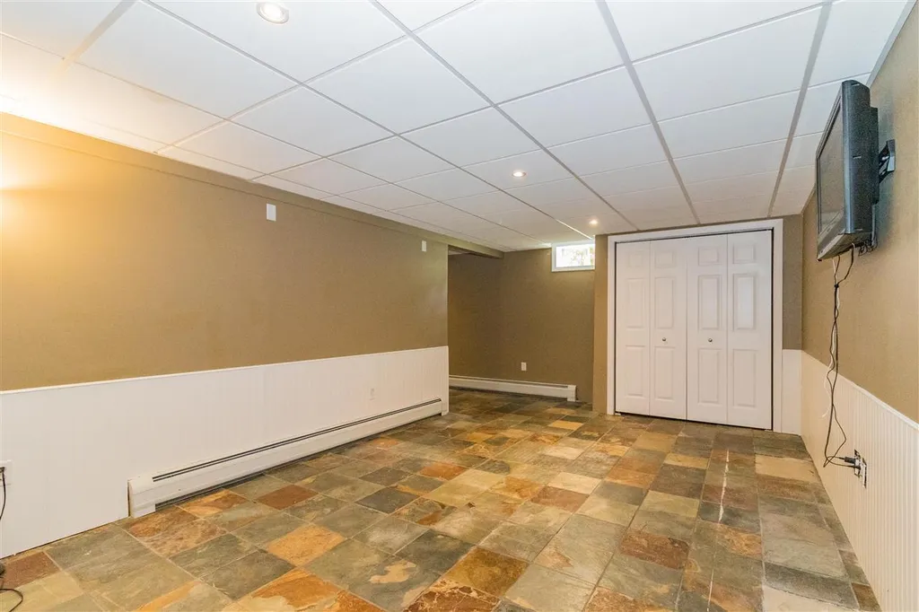 28 Shepherd Road Farmington NH 03835