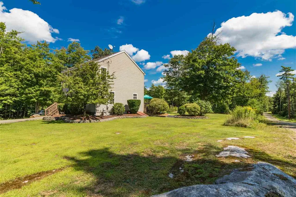28 Shepherd Road Farmington NH 03835