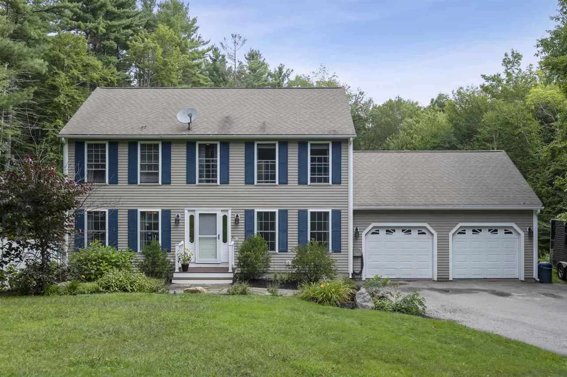 4 Blackberry Lane Raymond NH 03077