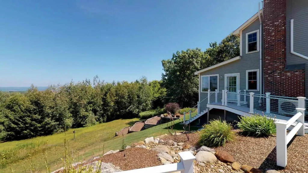 39 Woodhill Road Bow NH 03304