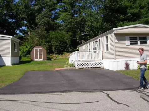 67 Crystal Springs Way Somersworth NH 03878
