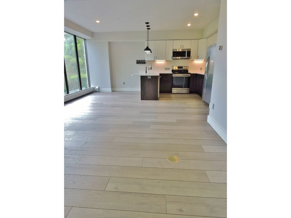22 Kimball Avenue South Burlington VT 05403