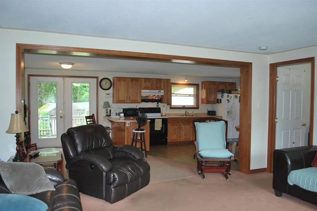 80 Cross Road Rochester NH 03867