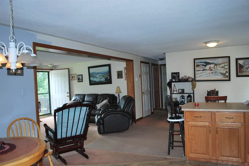 80 Cross Road Rochester NH 03867