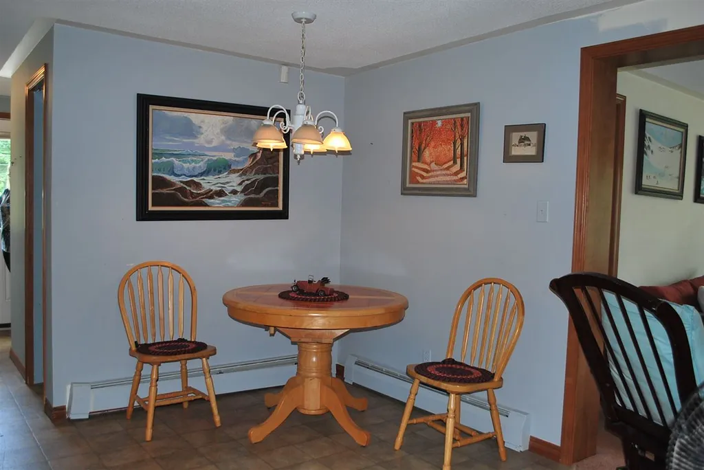 80 Cross Road Rochester NH 03867