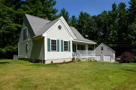 1 Kenwood Drive Newton NH 03858