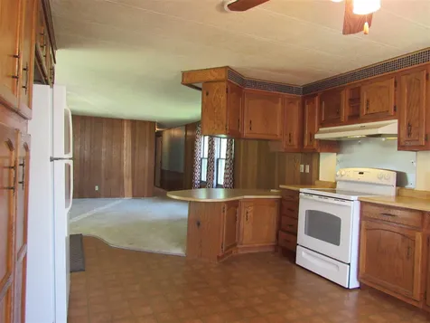 10 Eric Place Claremont NH 03743