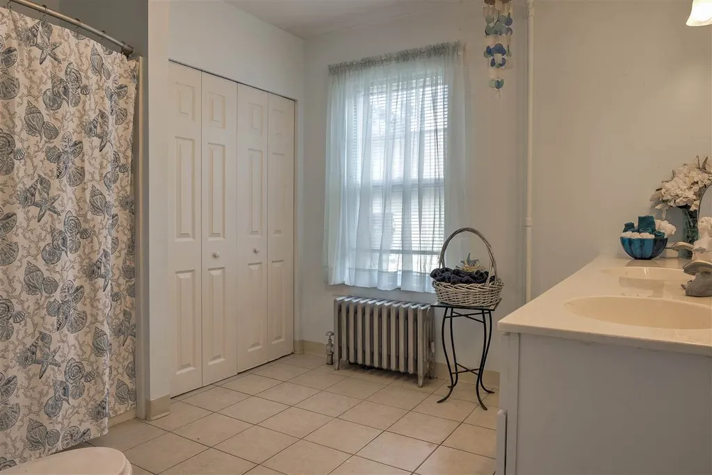 54 Russell Street Keene NH 03431