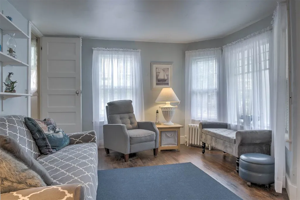 54 Russell Street Keene NH 03431
