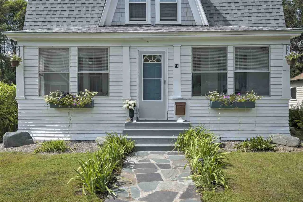 54 Russell Street Keene NH 03431