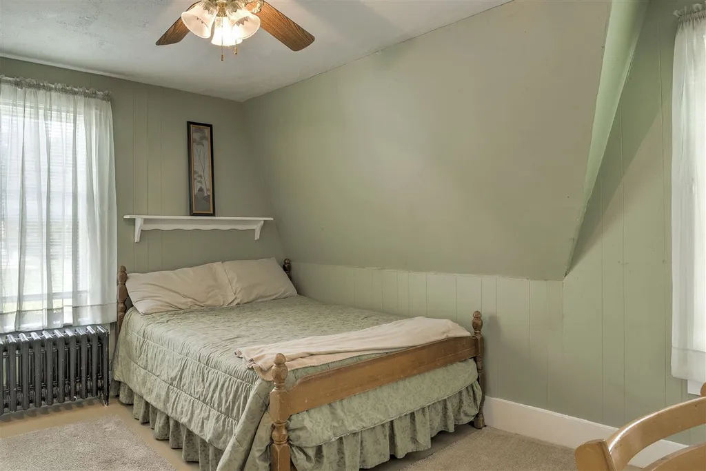 54 Russell Street Keene NH 03431