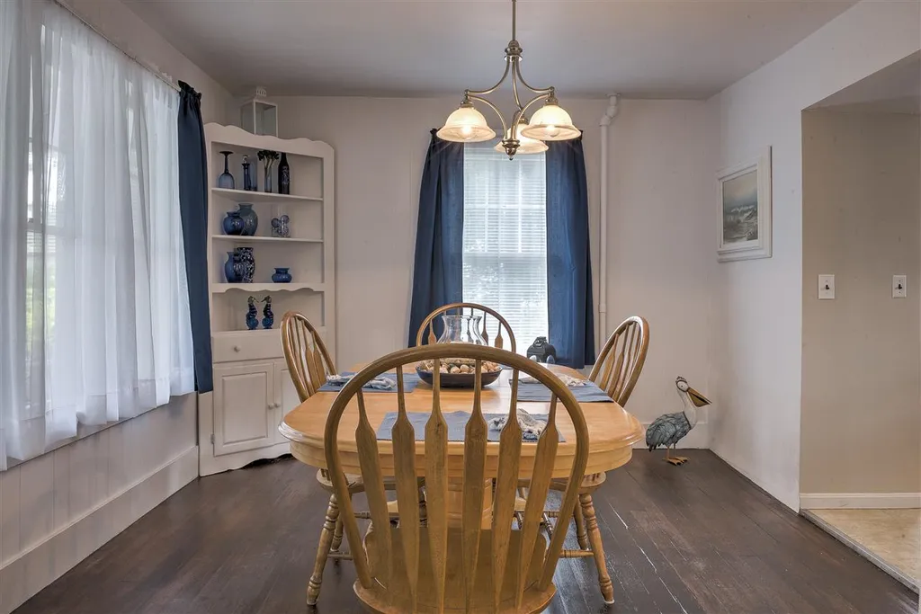54 Russell Street Keene NH 03431