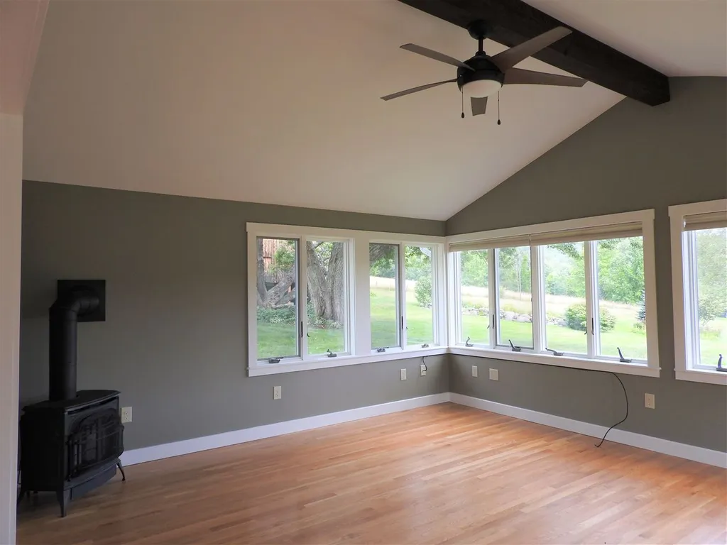 305 Bear Hill Road Hillsborough NH 03244