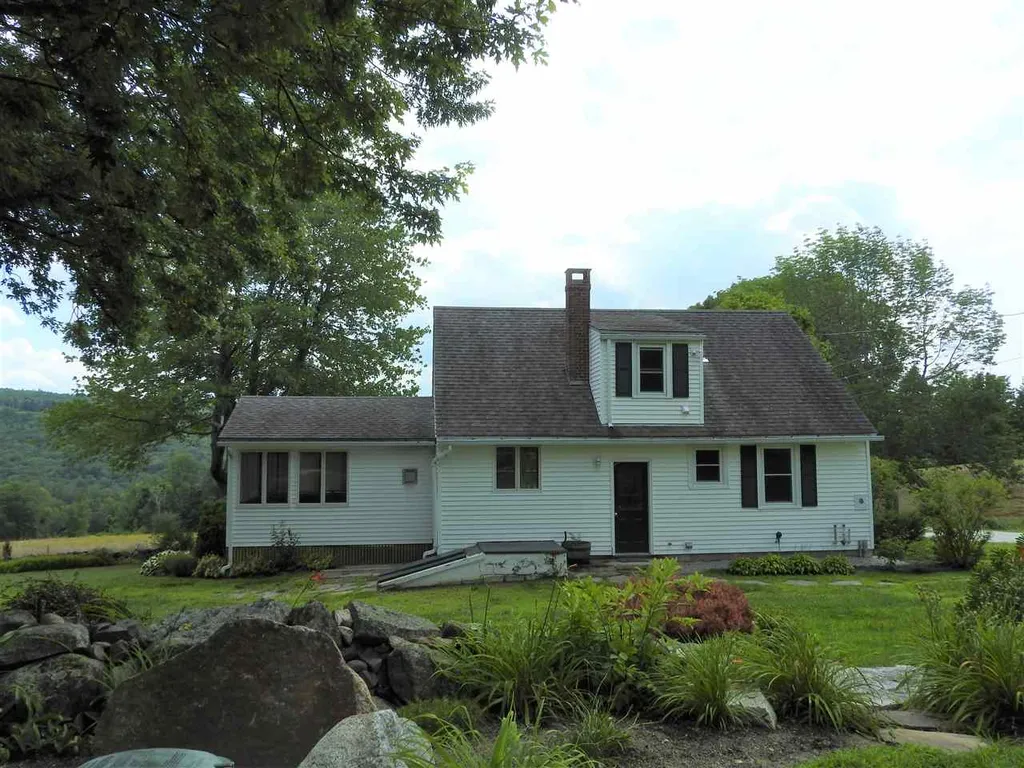 305 Bear Hill Road Hillsborough NH 03244