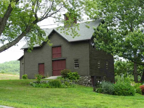 305 Bear Hill Road Hillsborough NH 03244