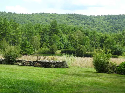 305 Bear Hill Road Hillsborough NH 03244