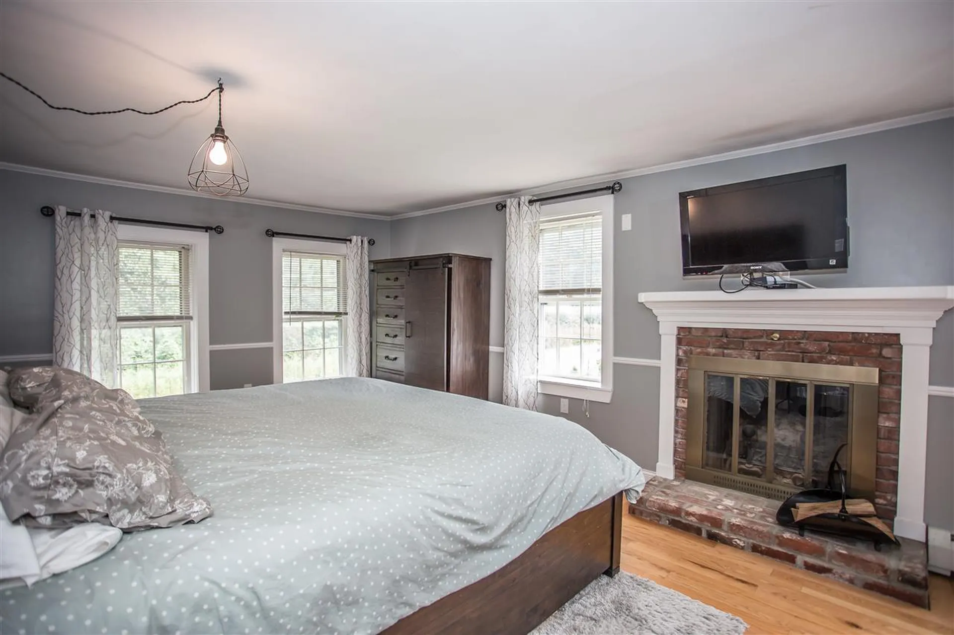 459 Mammoth Road Londonderry NH 03053