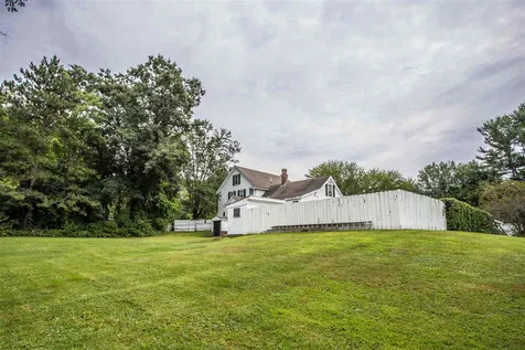 459 Mammoth Road Londonderry NH 03053
