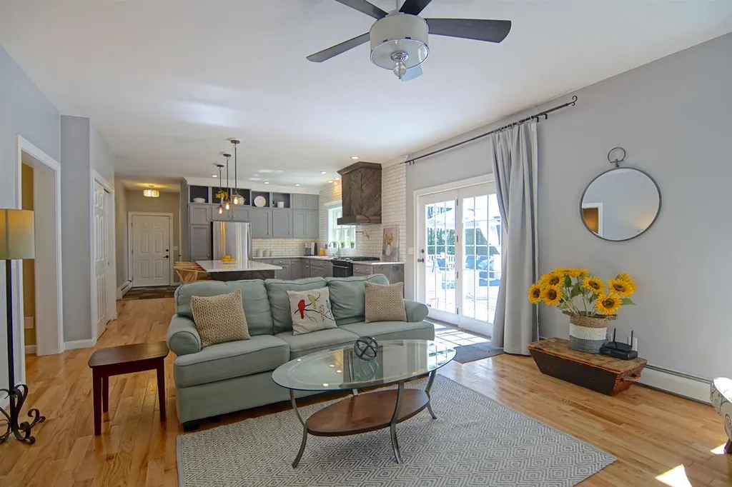 328 Lang Road Portsmouth NH 03801