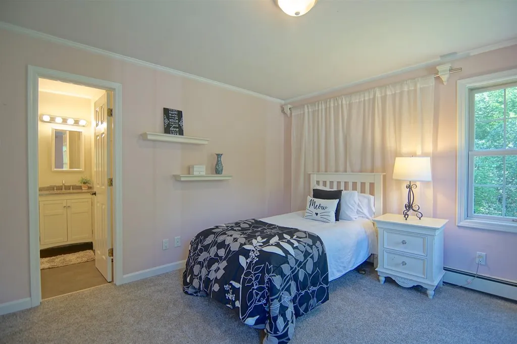 328 Lang Road Portsmouth NH 03801